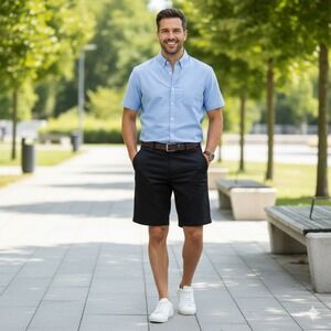 Eddie Bauer Men's Black Pleated Golf/Hiking Shorts - Size 36